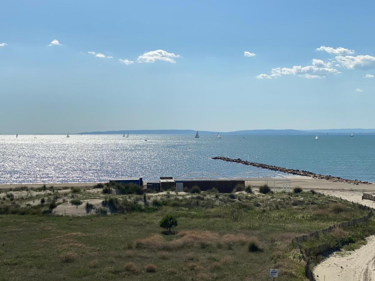 Studio Front De Mer Avec Vue Mer Panoramique ! Apartman Le Grau-du-Roi Kültér fotó