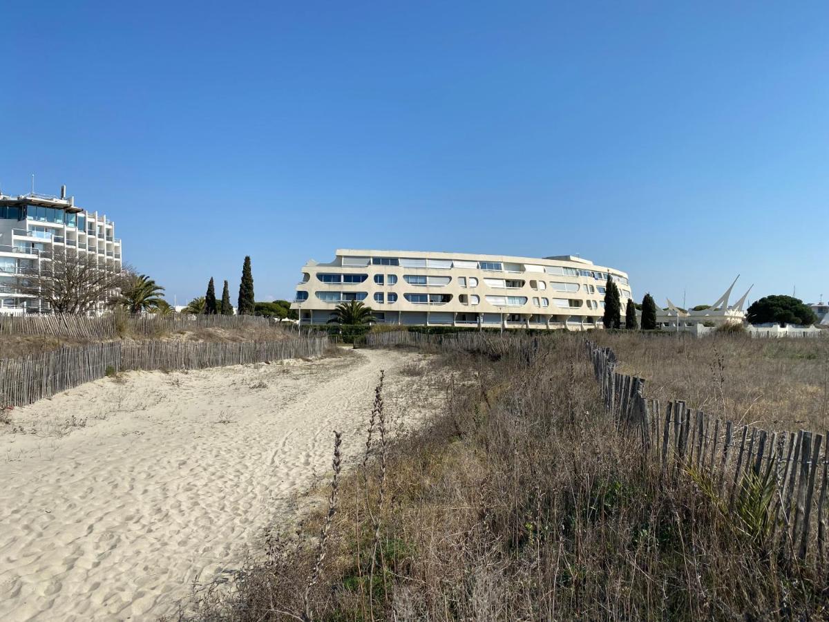 Studio Front De Mer Avec Vue Mer Panoramique ! Apartman Le Grau-du-Roi Kültér fotó