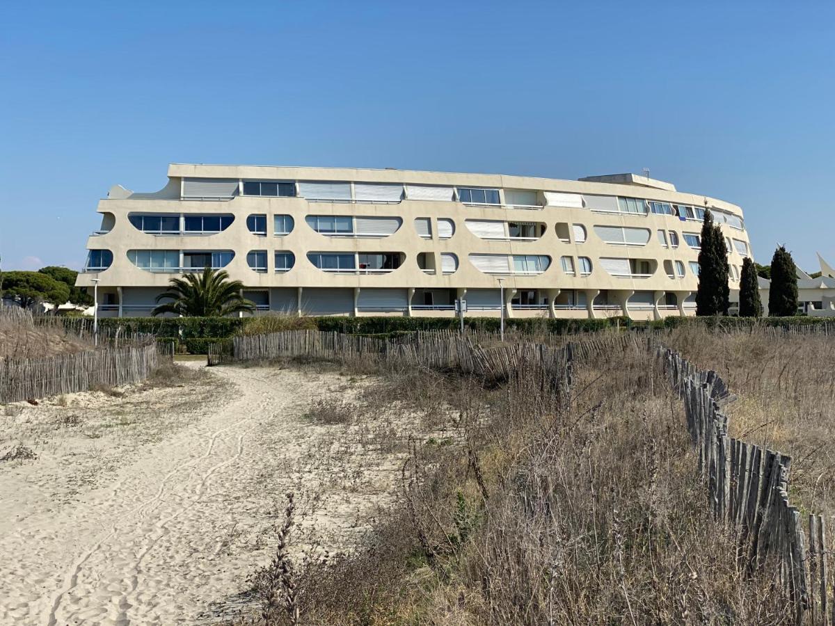 Studio Front De Mer Avec Vue Mer Panoramique ! Apartman Le Grau-du-Roi Kültér fotó